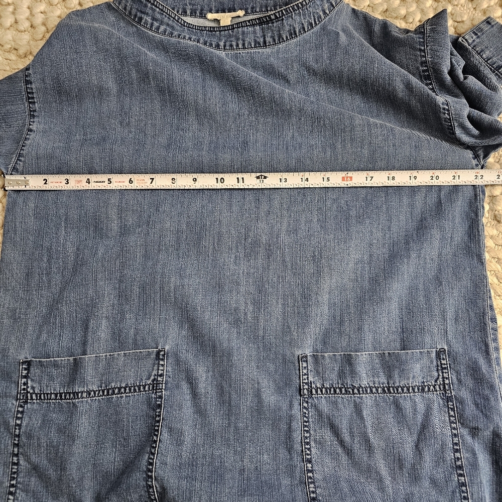 EILEEN FISHER Size Small Blue Boatneck Denim 3/4 Sleeve Top With Pockets - Picture 15 of 16